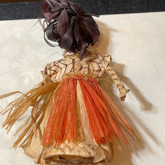 Vintage Primitive Hand Woven Folk Art Doll: Polynesian - Picture 5 of 5